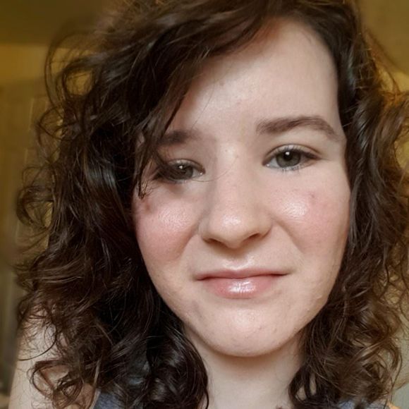 Meet your Posher, Shelby - Picture 1 of 1